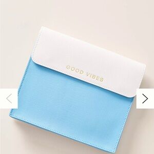 Anthropologie phoebe mini tech organizer